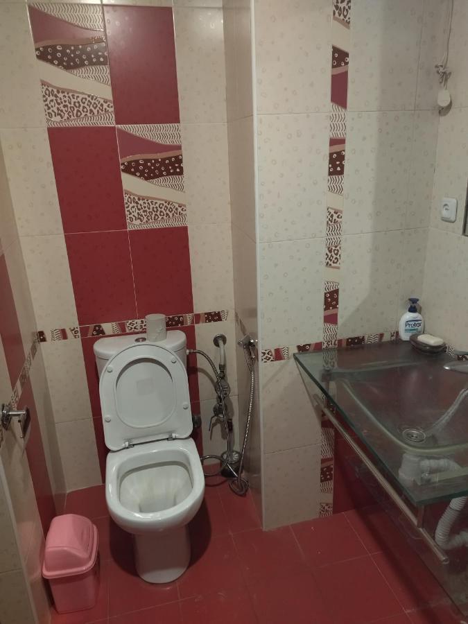 Abovyan 36 Apt & Tour Erevan Esterno foto