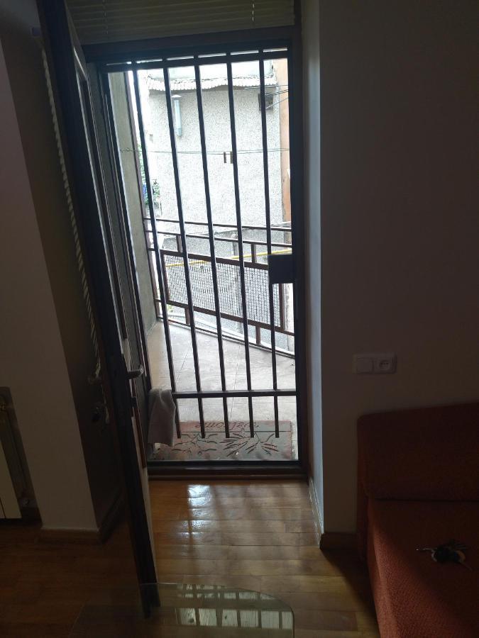 Abovyan 36 Apt & Tour Erevan Esterno foto